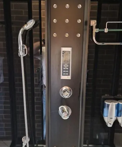 Vasco Admiral * Rewa